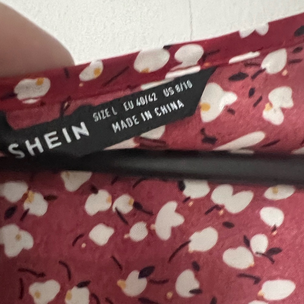 Red shein floral dress - Picture 3 of 3